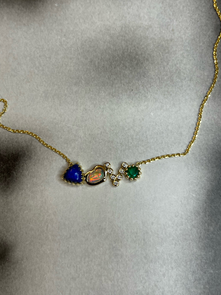  18k Yellow Gold Emerald Gemstone Necklace