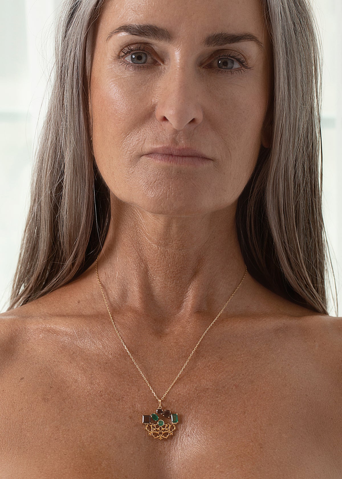 Pendant Chain Necklace with a Unique Balance 