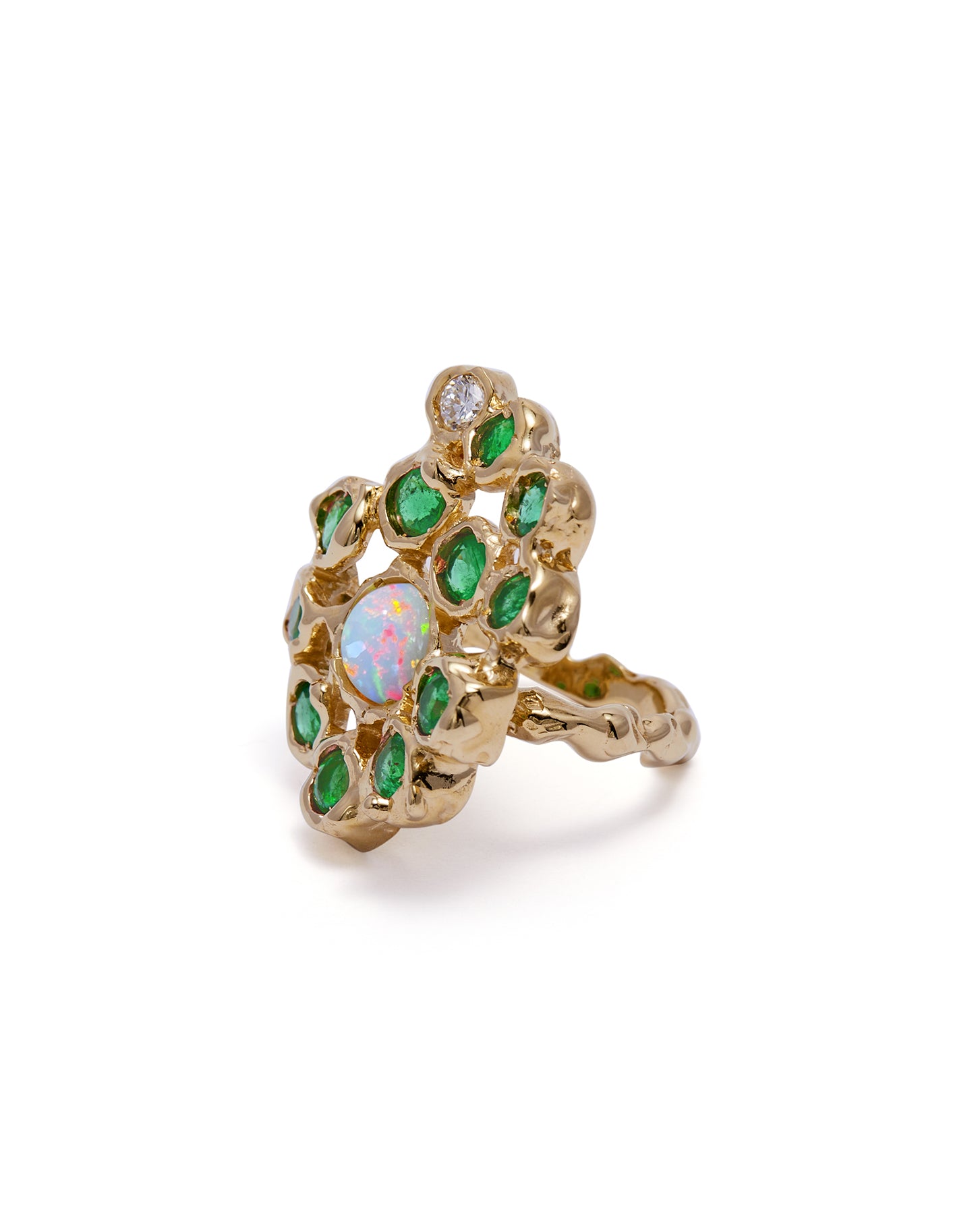  Universe-Inspired Spiral Diamond Ring