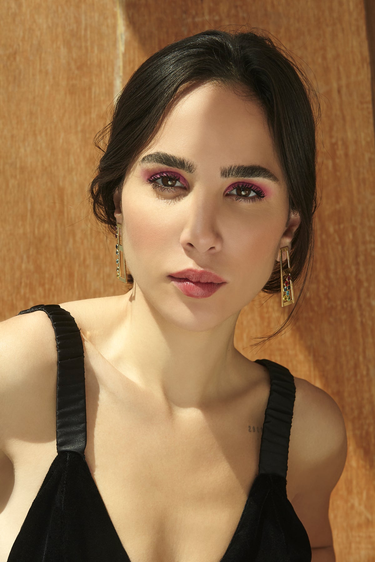 Sahhab single earring - Clustered Gems