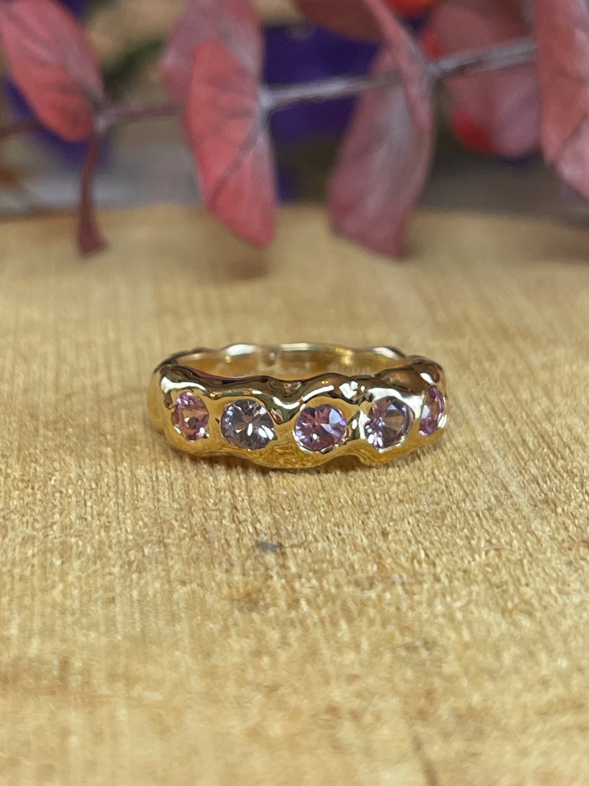 Bespoke Pink & Lilac Spinels 18k Gold Ring Handcrafted